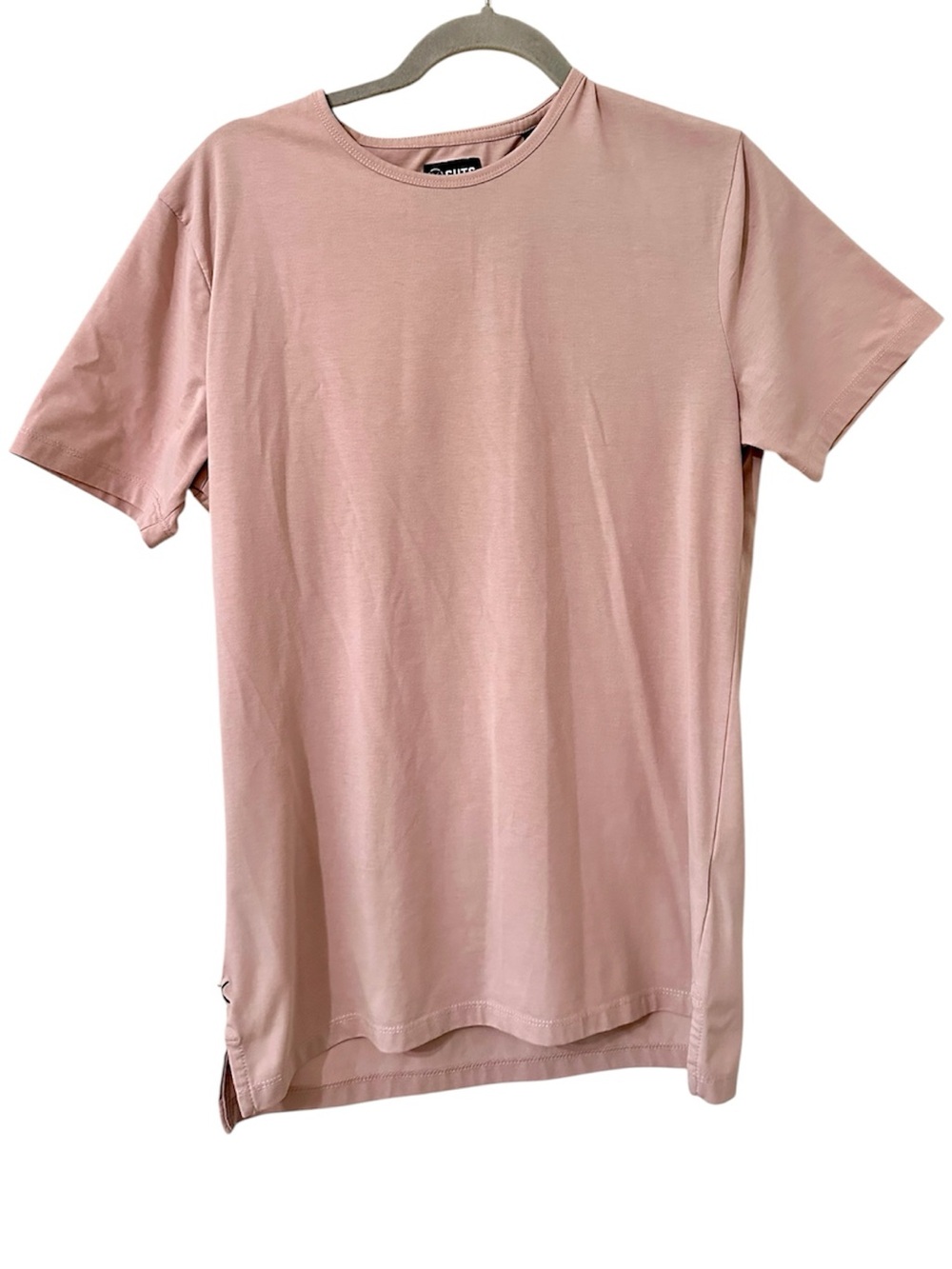 Cuts Clothing AO Curve-Hem Tee